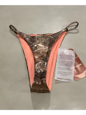 Jaded London Micro Ruched Bikini Bottoms in Rose US 0/ UK 4 Womens Swimsuit thumbnail 5