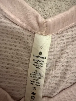Lululemon Long Sleeve thumbnail 3