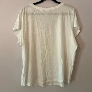 SPANX White V-neck T-Shirt 100% Pima Cotton Minimalist Basic Tee Women's size 3X thumbnail 5
