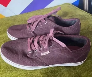 Vans Burgundy Women’s Woven Ultractive Shoes Size 6 EUC! 010‎ thumbnail 1