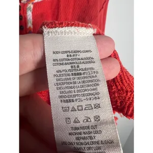 XS‎ Free People We The Free Red Waffle Knit Henley Embroidered Thermal Top thumbnail 4