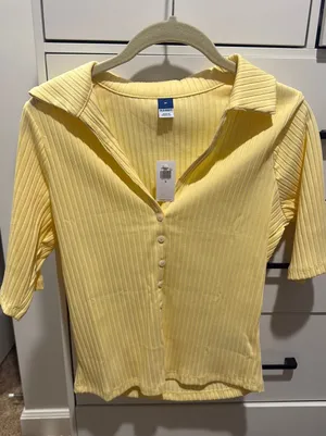 Old Navy Business Casual Top thumbnail 1