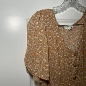 Umgee Mustard Floral V-Neck Button Front Midi Dress Puff Sleeve Size M boho thumbnail 2