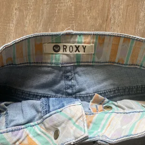 Roxy crochet side distressed destroyed daisy duke denim shorts 0 thumbnail 4