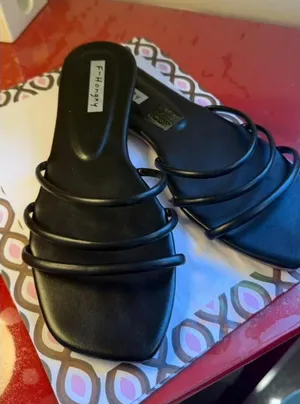 SIZE 9 SHEIN Women’s Sandals black summer shoes thumbnail 1