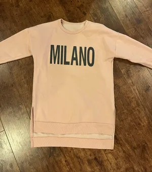 sweatshirt thumbnail 1