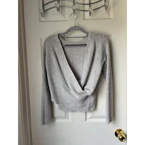 Aerie Gray Open Back Sweater - XS thumbnail 2