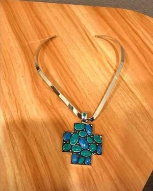 BEST branded faux turquoise costume jewelry necklace thumbnail 1