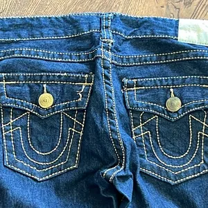 True religion women’s 30 gold threaded medium‎ wash jeans y2k vintage bootcut thumbnail 2
