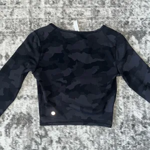 Lululemon Wunder Train Cropped Long Sleeve thumbnail 3