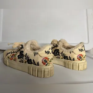FARM Rio Cream Floral Faux Fur Lined Chunky Sole Sneakers 9 thumbnail 8