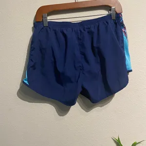 Nike Dri-Fit Sports Short for Women.Size: M thumbnail 2