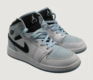 Jordan 1 Mid SE GS Ice Blue Black White DV1337-104 5.5Y Women 7 Sneaker thumbnail 1