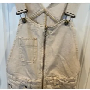 We The Free Cream‎ Denim Short Overalls Size 2 thumbnail 3