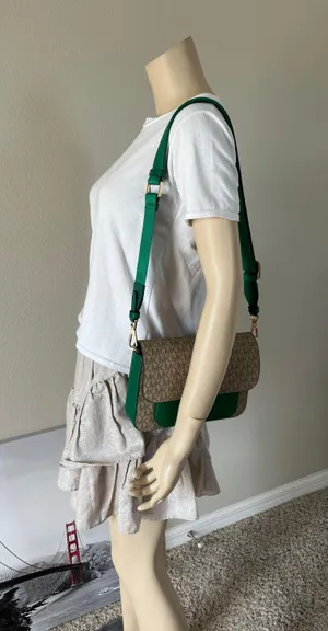 Michael Kors Purse thumbnail 7