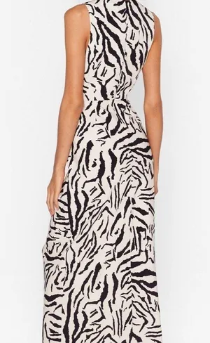 Nasty Gal Printed Zebra Maxi Dress 🦓 thumbnail 4