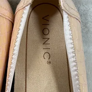 Vionic Caroll Peach Croc Patent Leather Ballet Flats Orthotic Shoes Womens 7 thumbnail 4