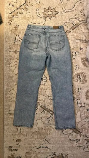 American Eagle Jeans Mom Ripped thumbnail 3