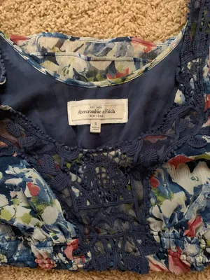 Abercrombie Floral Sleeveless Blouse thumbnail 3