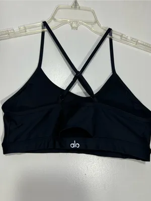 Alo yoga Airlift Intrigue Bra size L thumbnail 6