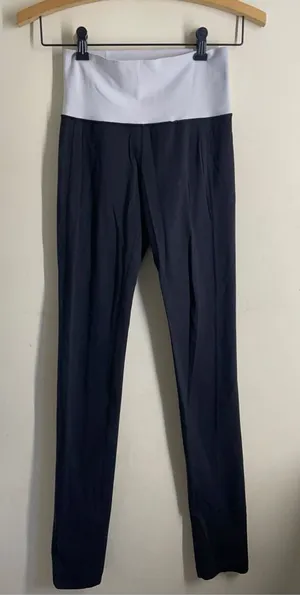 Lululemon High Rise Leggings Black / White Waistband Long Inseam 34” thumbnail 1