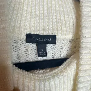 🔆 Talbots off white mock neck knit sweater thumbnail 3