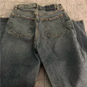 Abercrombie & Fitch 90’s straight ultra high rise jeans Women’s 6 regular thumbnail 4