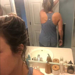 Color block Women’s workout tank thumbnail 8