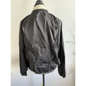 Lululemon With The Breeze Black‎ Nylon Full Zip Windbreaker Jacket Size 10 thumbnail 5