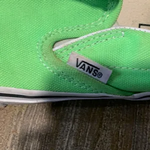 Vans Slip-On Sneakers Neon Green thumbnail 2