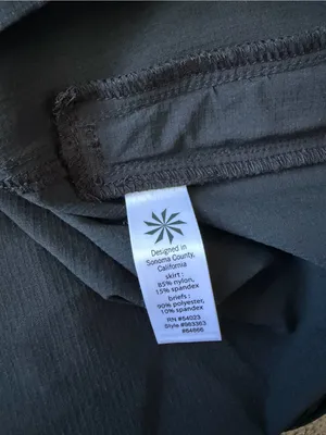 Athleta SoHo Skort in black size 2 thumbnail 4