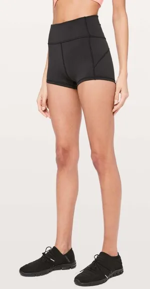 LULULEMON In Movement Short Everlux 2.5" in Black Sz. 10 thumbnail 1