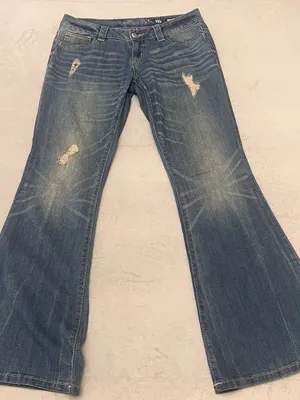 Miss Me Signature Women's Flare Jeans Size 29 Distressed Blue Denim Low Rise thumbnail 2