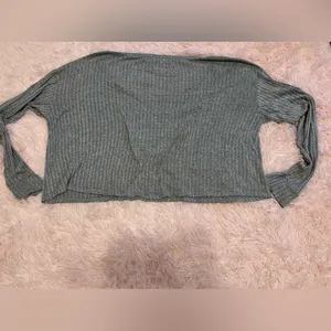 PINK - Victoria's Secret Cropped lightweight Sweater thumbnail 4