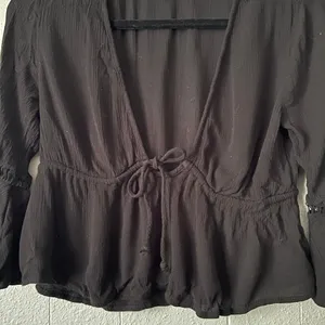 Ambiance Top Womens XS Flared Sleeve Cropped Witchy Goth Boho Dark Fairy Y2K thumbnail 5