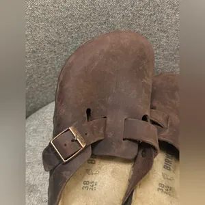 Birkenstock Dark Brown Boston Oiled Leather Clogs - size 38 thumbnail 3