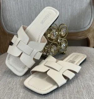 Faux Snakeskin Pattern Sandals Slip On Flats Ivory Women’s Size EU 37 6.5 US thumbnail 1