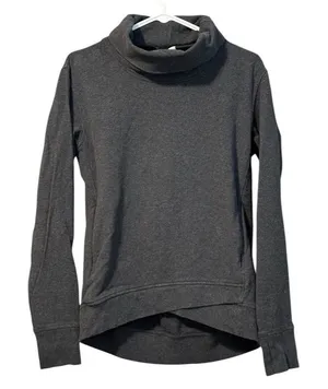 Lululemon Womens Pleated Gray Long Sleeves Turtleneck Blouse Size 6‎ thumbnail 1