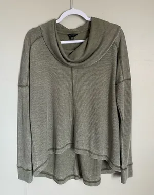 LUCKY BRAND | Olive Green Cowl Neck Henley Top Sz S thumbnail 1