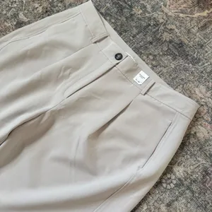 NWT Abercrombie & Fitch Sloane Pant Barrel Pleated Tapered Ankle Trouser 34 18R thumbnail 4