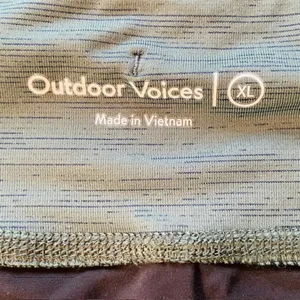 Outdoor Voices Hudson 2.5” Athletic Running Shorts Evergreen XL thumbnail 7