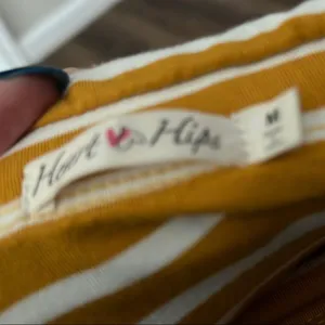 Striped Yellow Romper Size M thumbnail 2