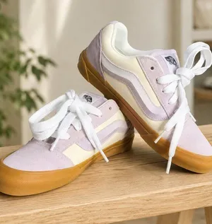 Vans Knu Skool Lavender White Sneakers Women’s 8 Youth 6.5 NWT thumbnail 1