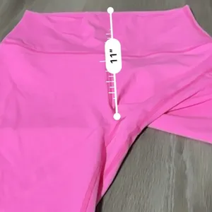 CRZ YOGA Light Purple Pink High Rise Yoga Shorts 9.5" Inseam Sz‎ M NEW thumbnail 6