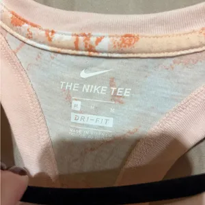 Nike tank top thumbnail 2