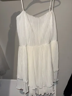 Lane 201 White Romper thumbnail 2