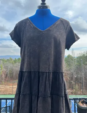 Altar’d State black flowy top thumbnail 1