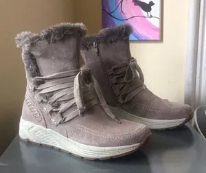 Earth Roamer Taupe Beige Suede Side Zip Lace Up Boots $139.95 EUC 7.5 thumbnail 1