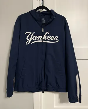 Nike Yankees Windbreaker thumbnail 1