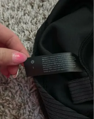 Lululemon Tank thumbnail 3